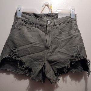 A&E highest rise mom short